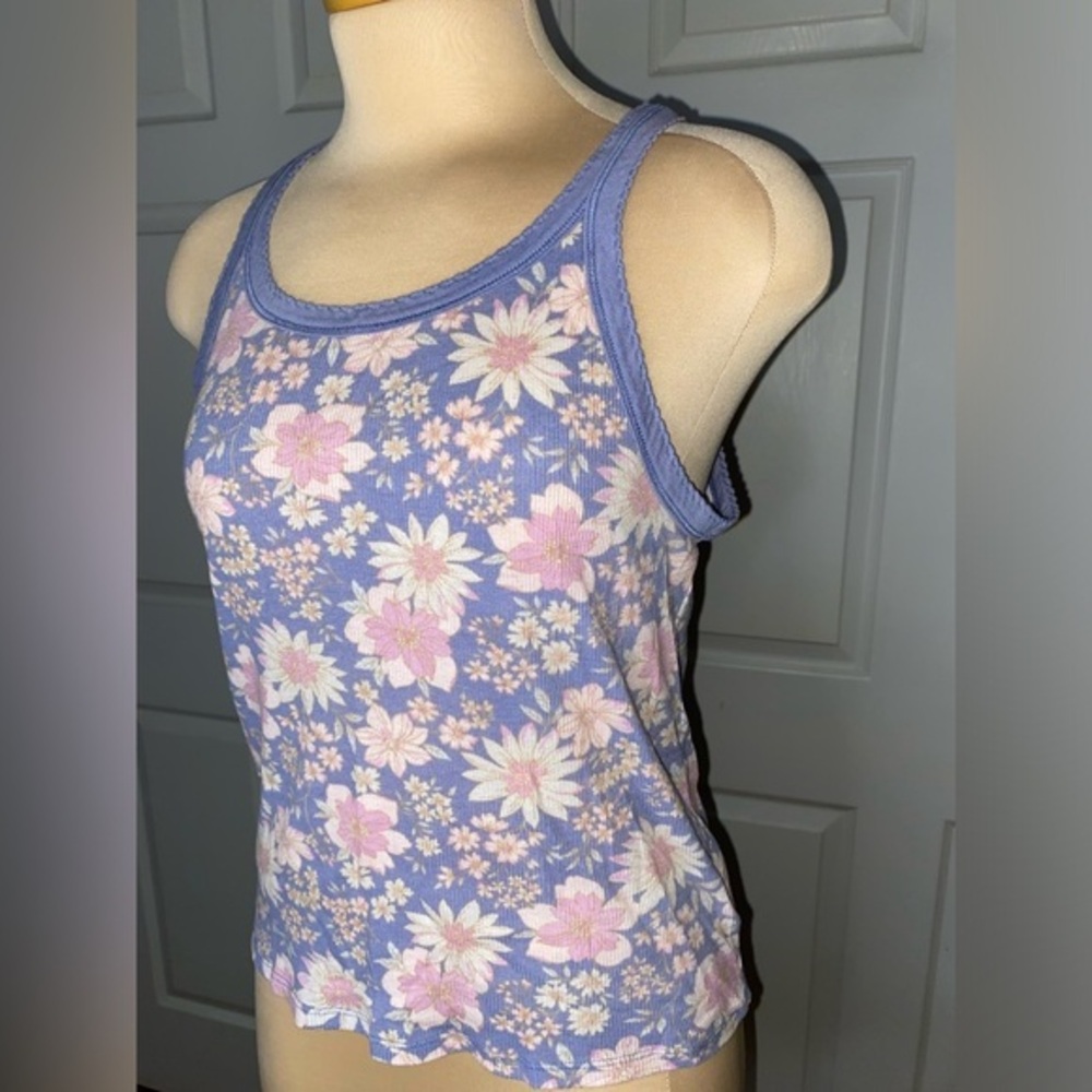 American Eagle Outfitters Lavender Floral Ribbed Tank Top, Cute Summer